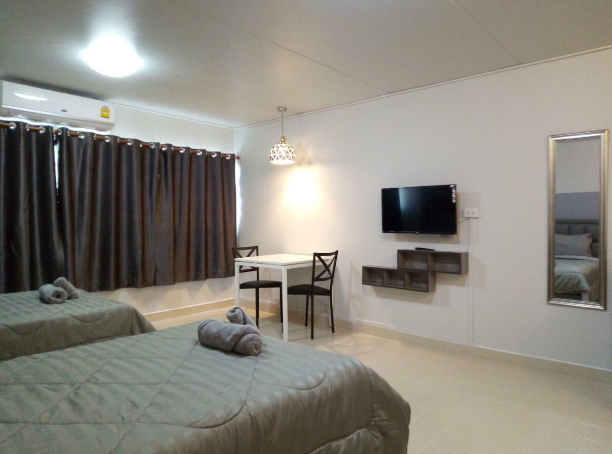 Popular Condo Muangthong By Khun Eve Nonthaburi Zewnętrze zdjęcie
