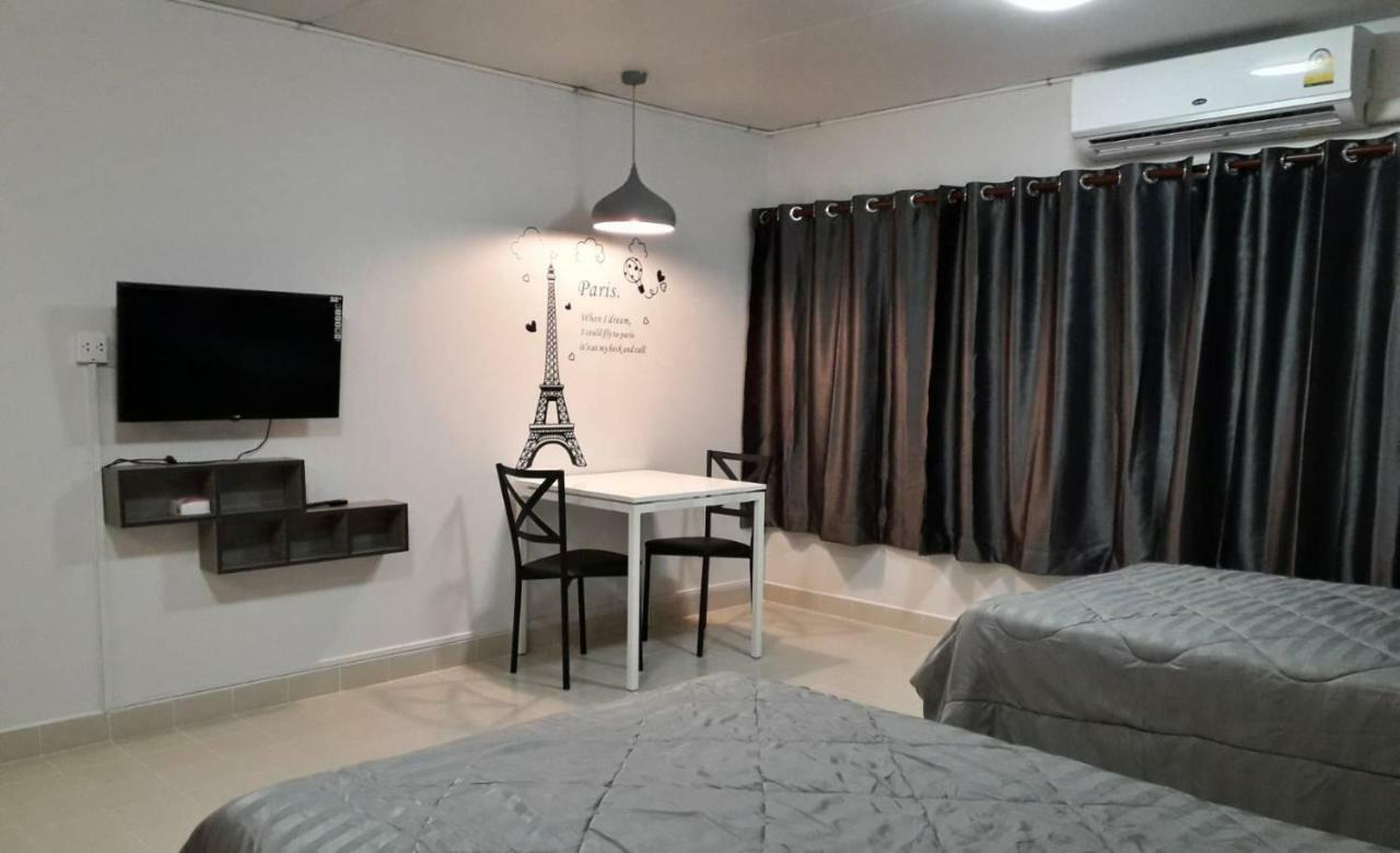 Popular Condo Muangthong By Khun Eve Nonthaburi Zewnętrze zdjęcie